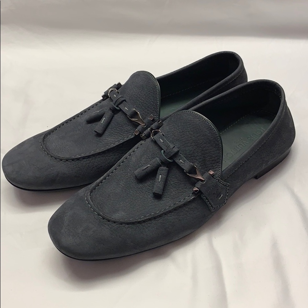 Worn Louis Vuitton, good condition